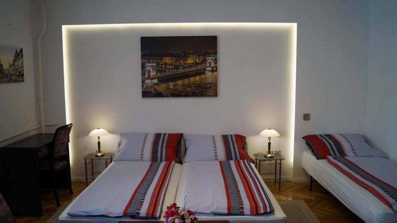 בודפשט Apartment Sinko - Free Garage Parking, Central, 2 Bedrooms 4 Single Beds, Flexi Check-Out מראה חיצוני תמונה