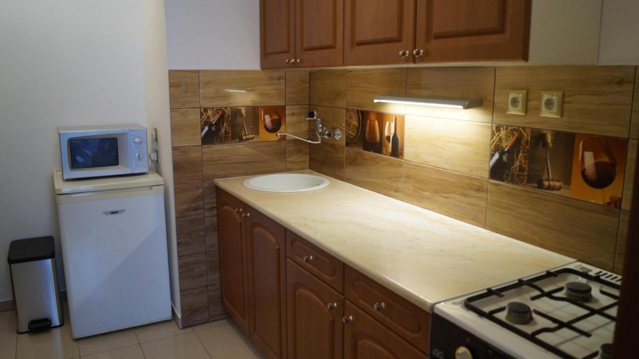 בודפשט Apartment Sinko - Free Garage Parking, Central, 2 Bedrooms 4 Single Beds, Flexi Check-Out מראה חיצוני תמונה