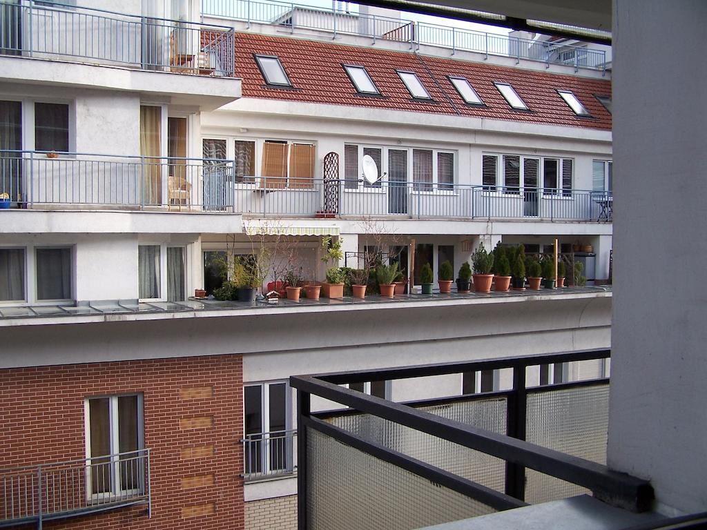 בודפשט Apartment Sinko - Free Garage Parking, Central, 2 Bedrooms 4 Single Beds, Flexi Check-Out מראה חיצוני תמונה