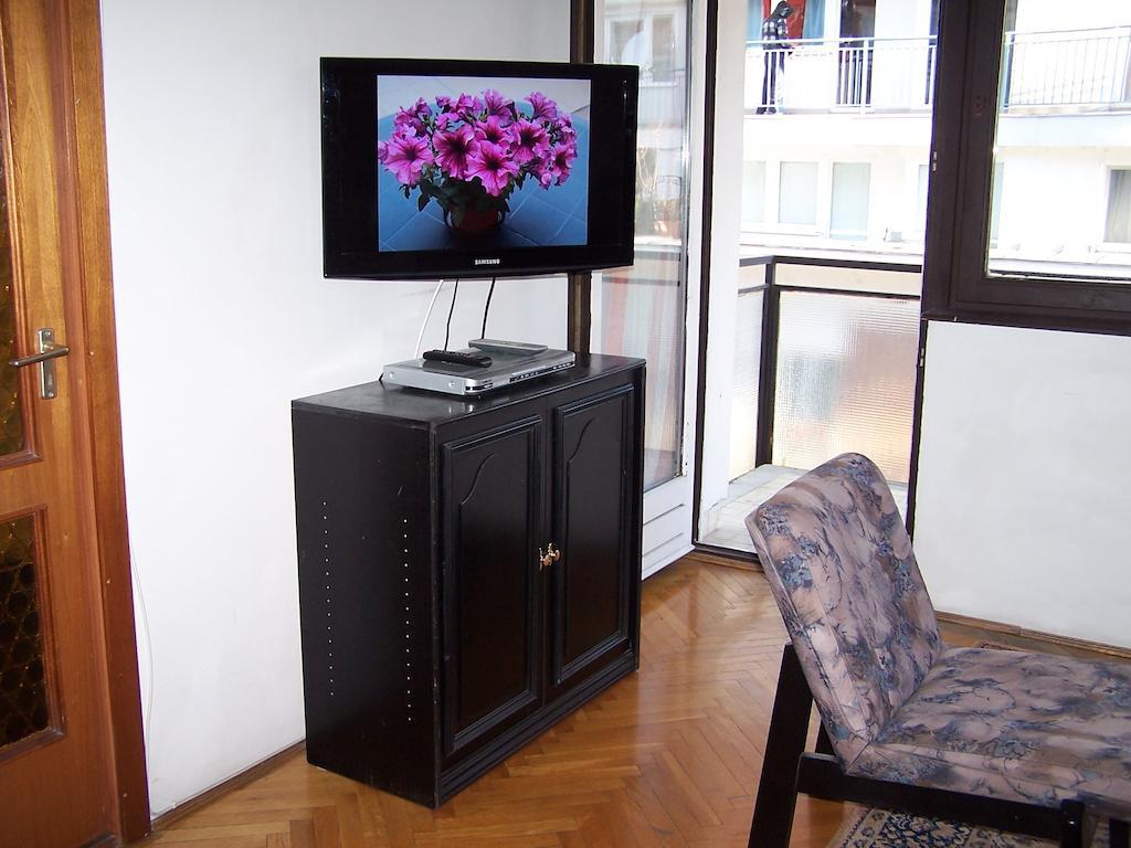 בודפשט Apartment Sinko - Free Garage Parking, Central, 2 Bedrooms 4 Single Beds, Flexi Check-Out מראה חיצוני תמונה