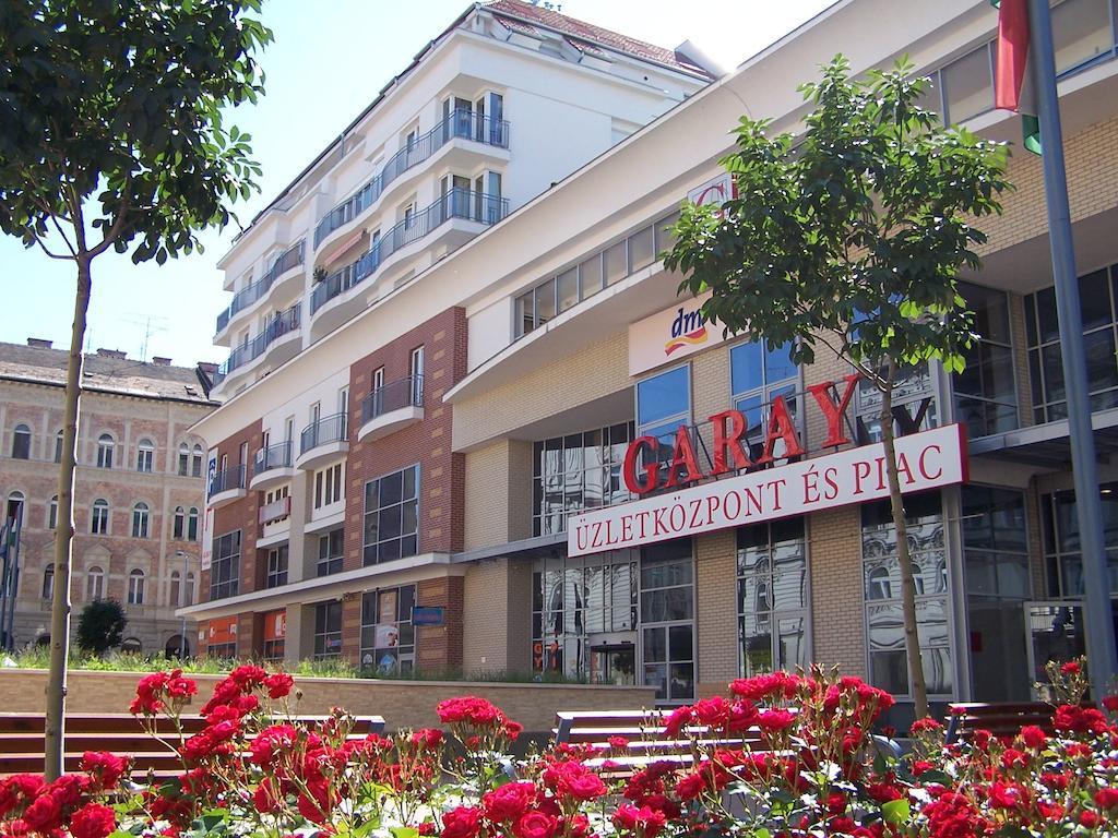 בודפשט Apartment Sinko - Free Garage Parking, Central, 2 Bedrooms 4 Single Beds, Flexi Check-Out מראה חיצוני תמונה